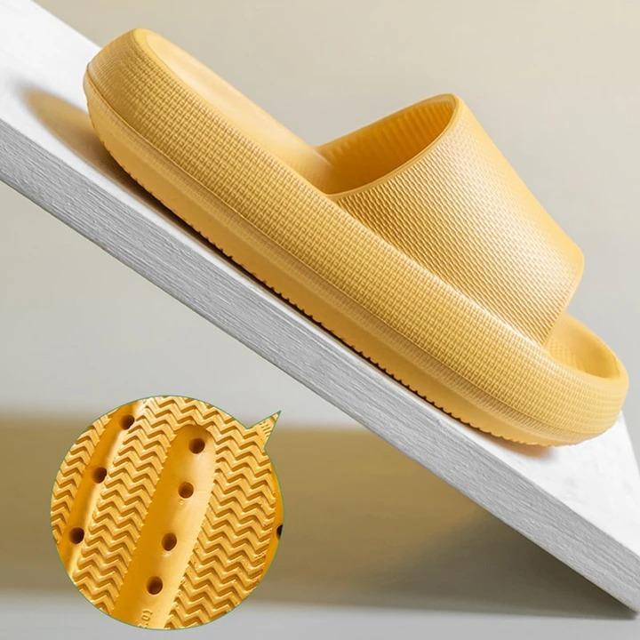 CloudFeet Ultra-Soft Slippers